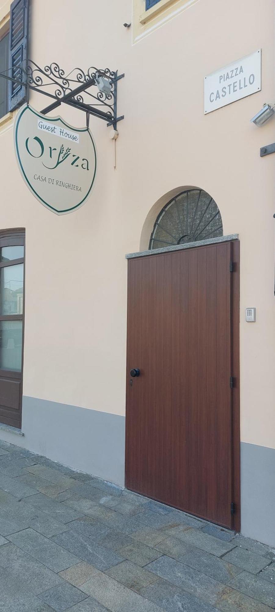 Oryza Guest House Desana Buitenkant foto