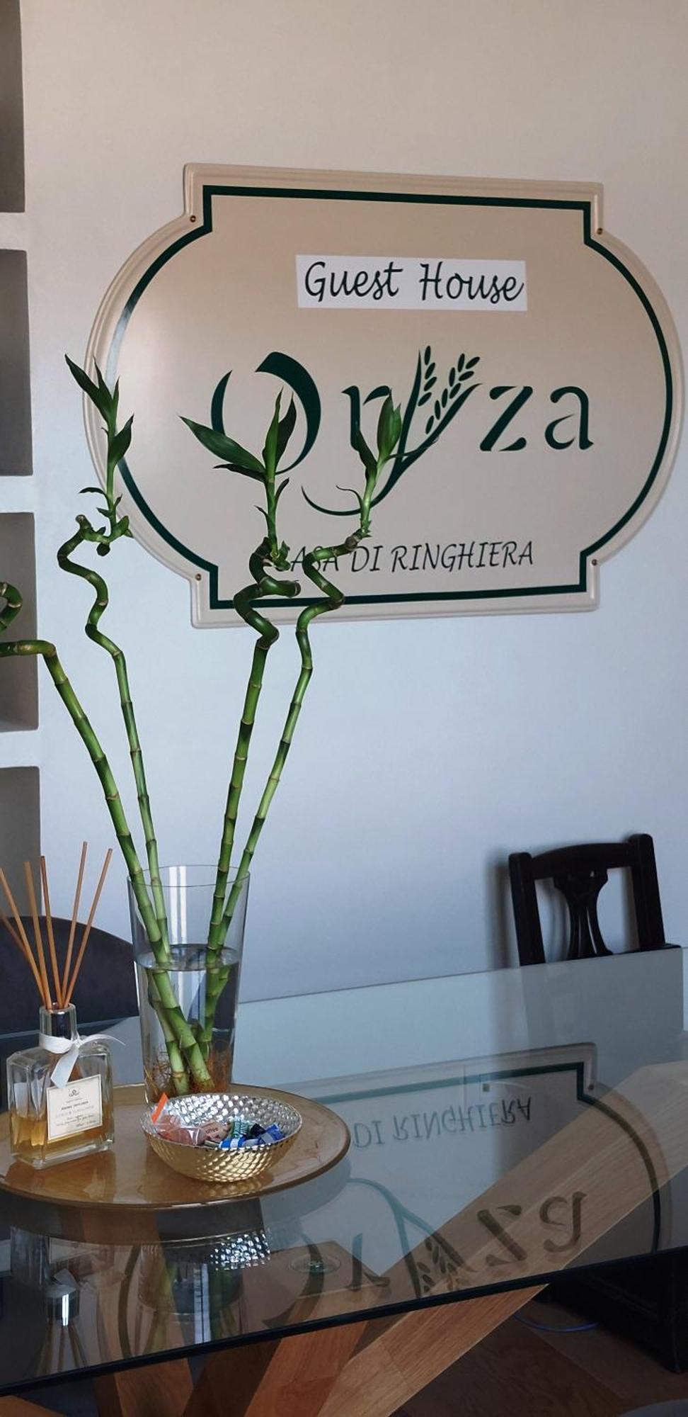 Oryza Guest House Desana Buitenkant foto